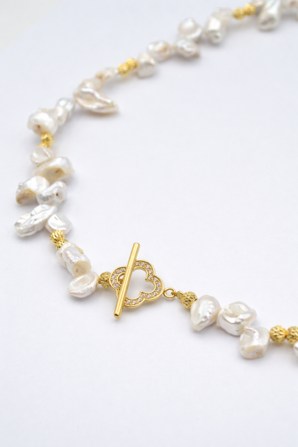 Colier din Perle Keshi Naturale