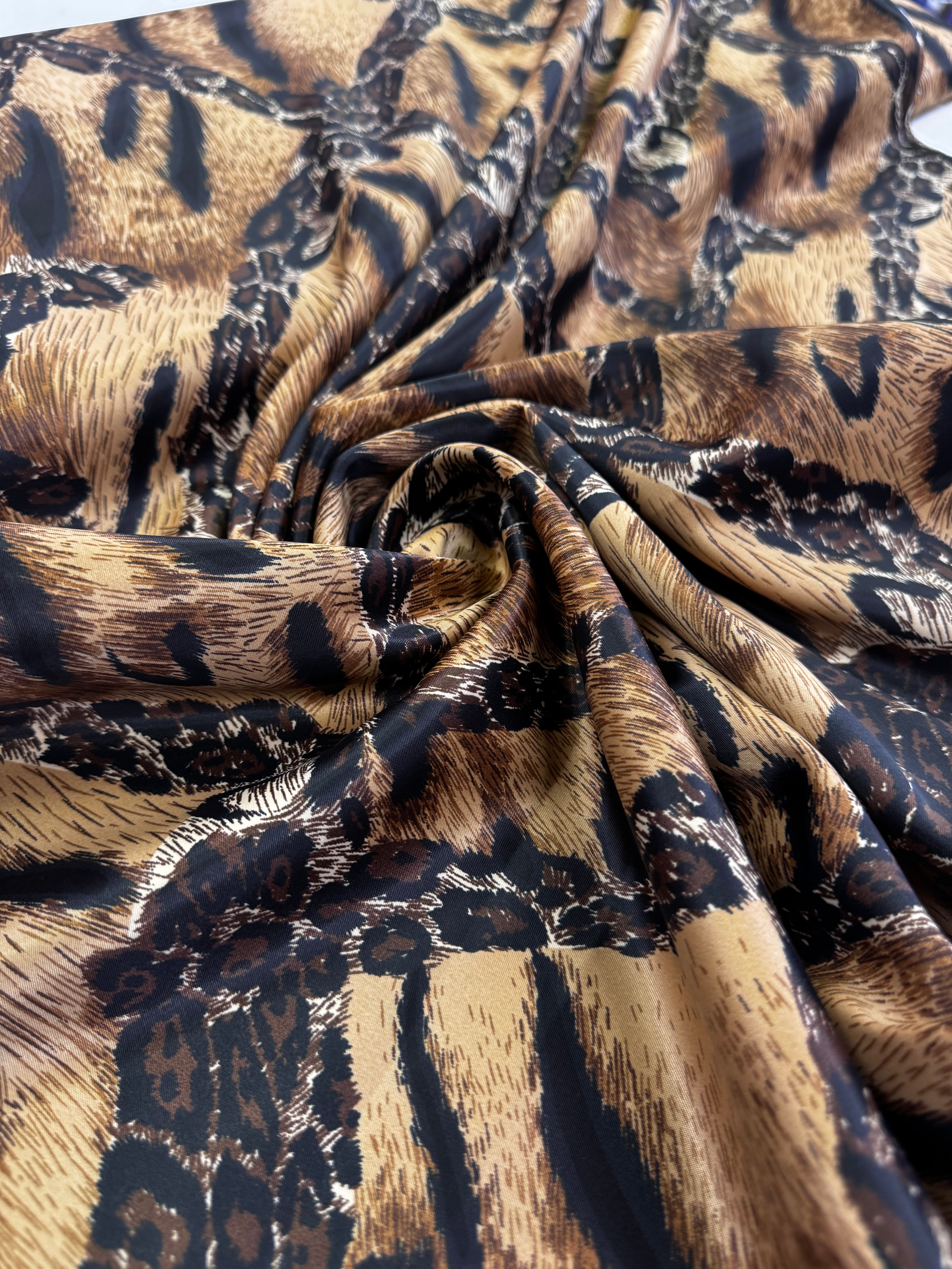 Matase Imprimata Animal Print