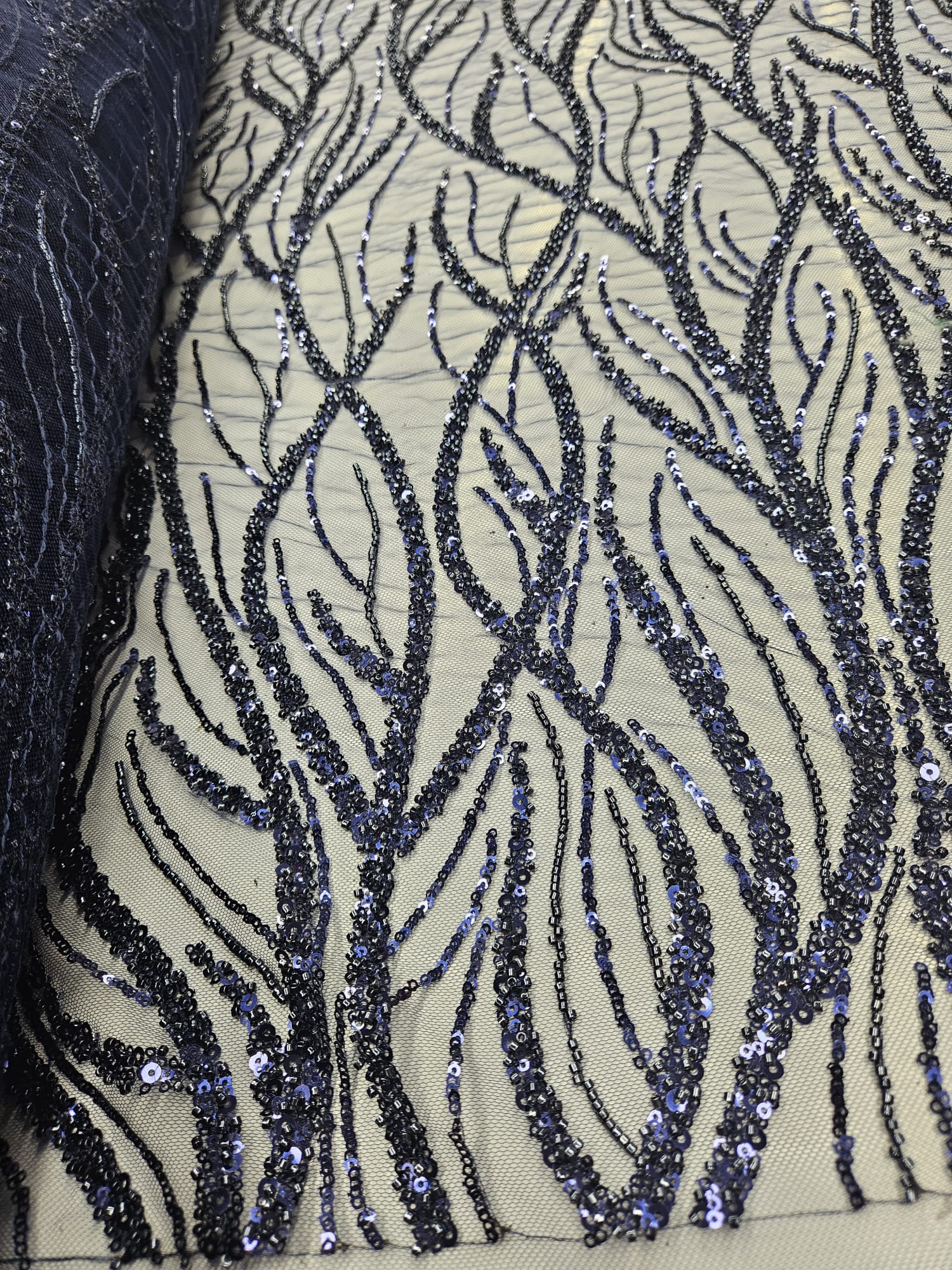 Broderie cu margele - Bleumarin
