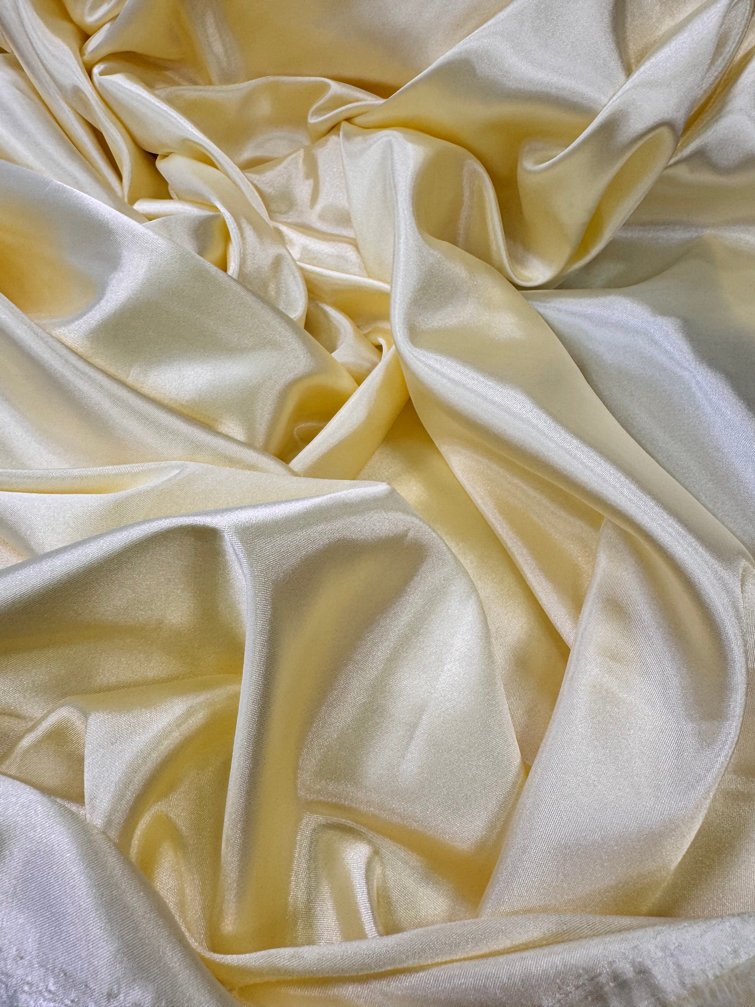 Saten Elastic, Galben pastel