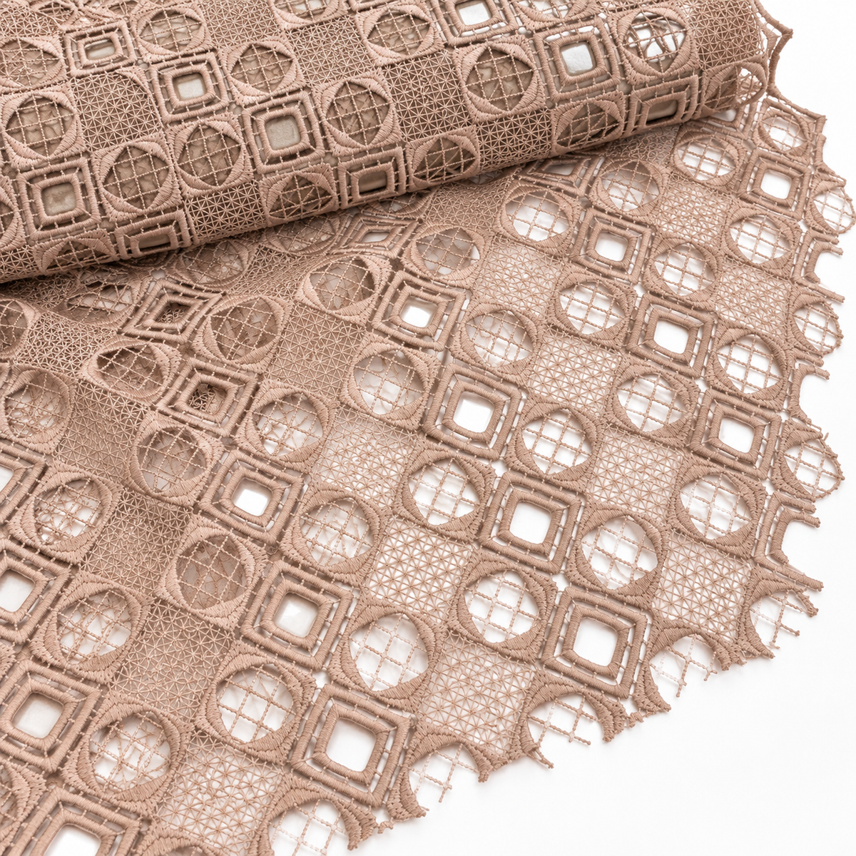 Broderie Sparta Bej Roze