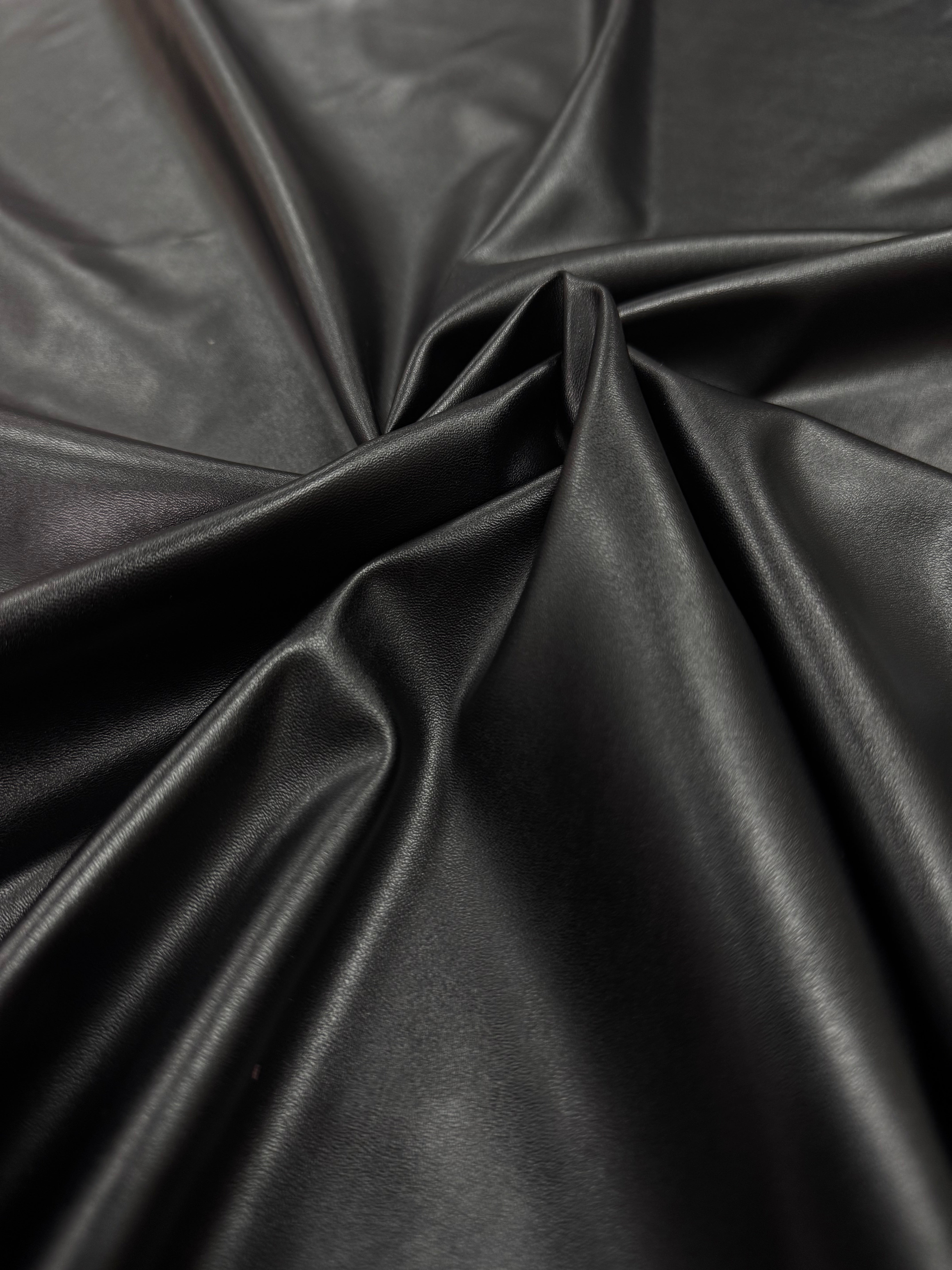 Piele Ecologica Elastica, Negru