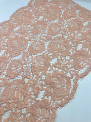 Dantela Chantilly 33cm, Roz