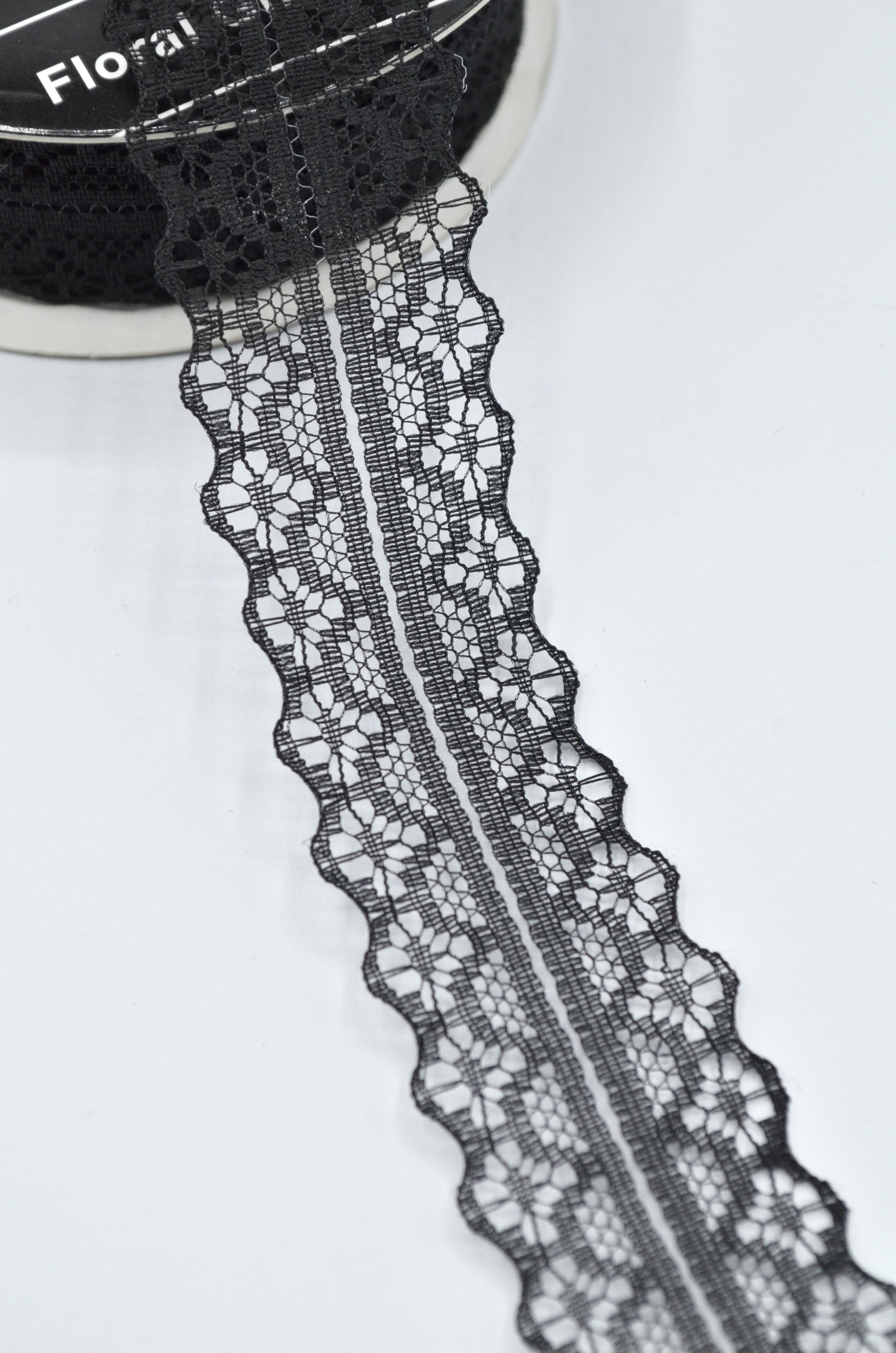 Dantela Neagra, 30mm