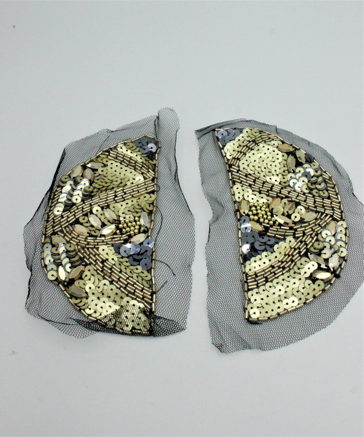 Aplicatie Decorativa Cu Paiete Aurii, 14x7cm