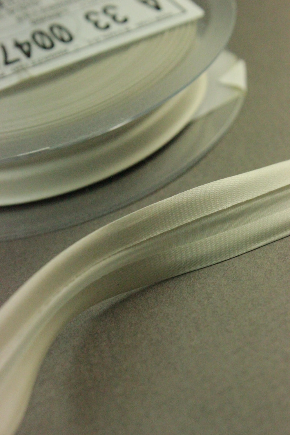 Bie Satinat Subtire, 15mm, Crem