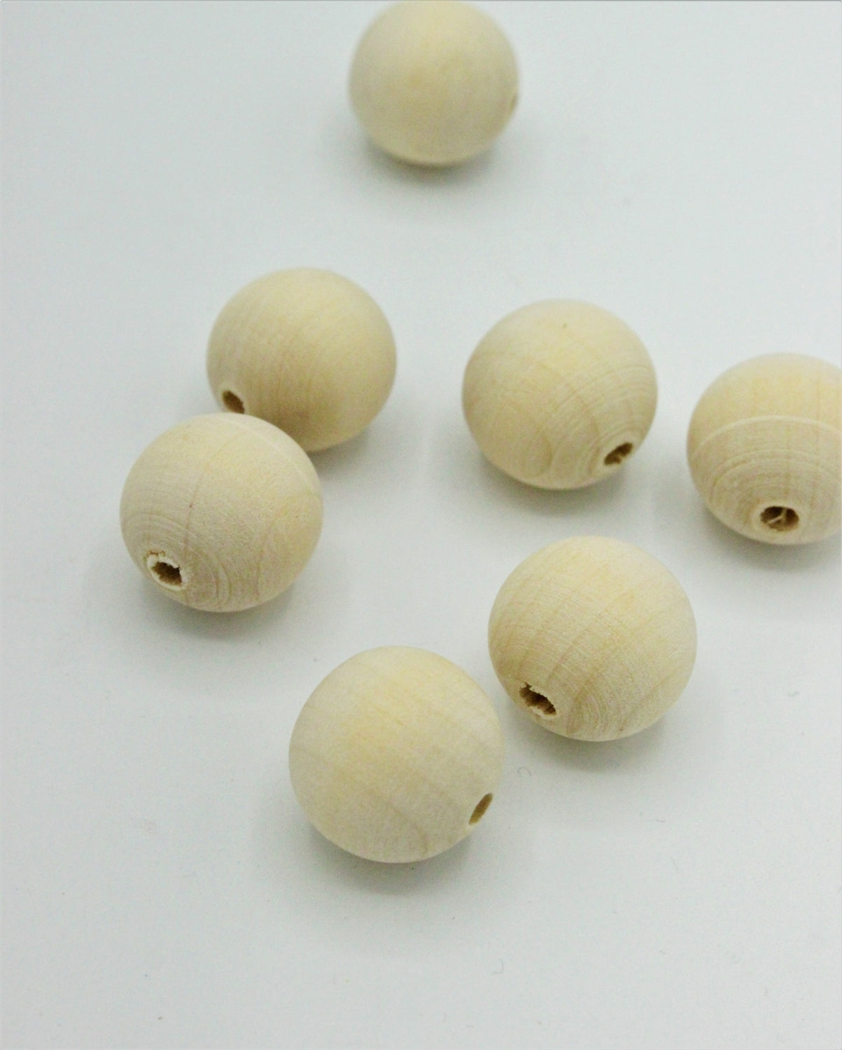 Bile De Lemn, 17mm (Pret Pe Bucata)