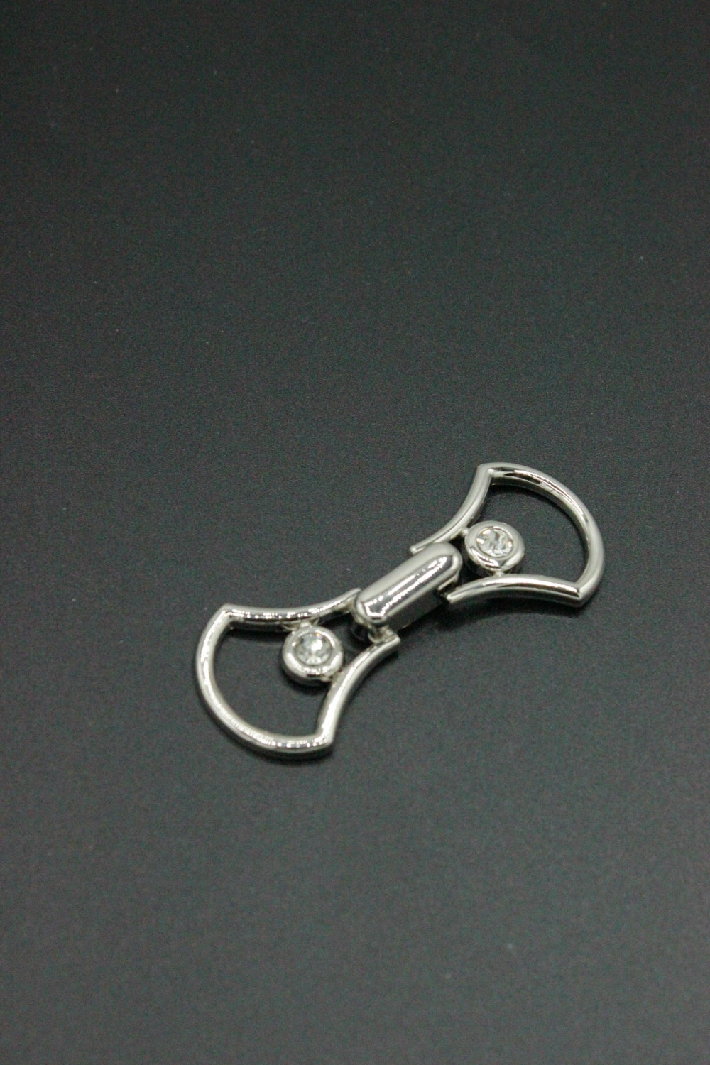 Brandemburg Metalic Cu Strasuri, Gri Si Argintiu, 6x3cm