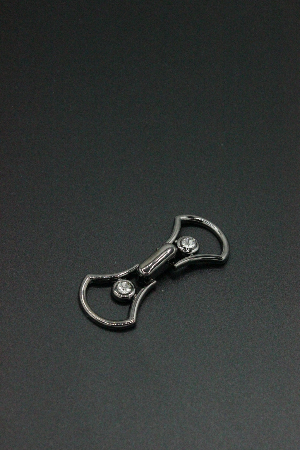 Brandemburg Metalic Cu Strasuri, Gri Si Argintiu, 6x3cm