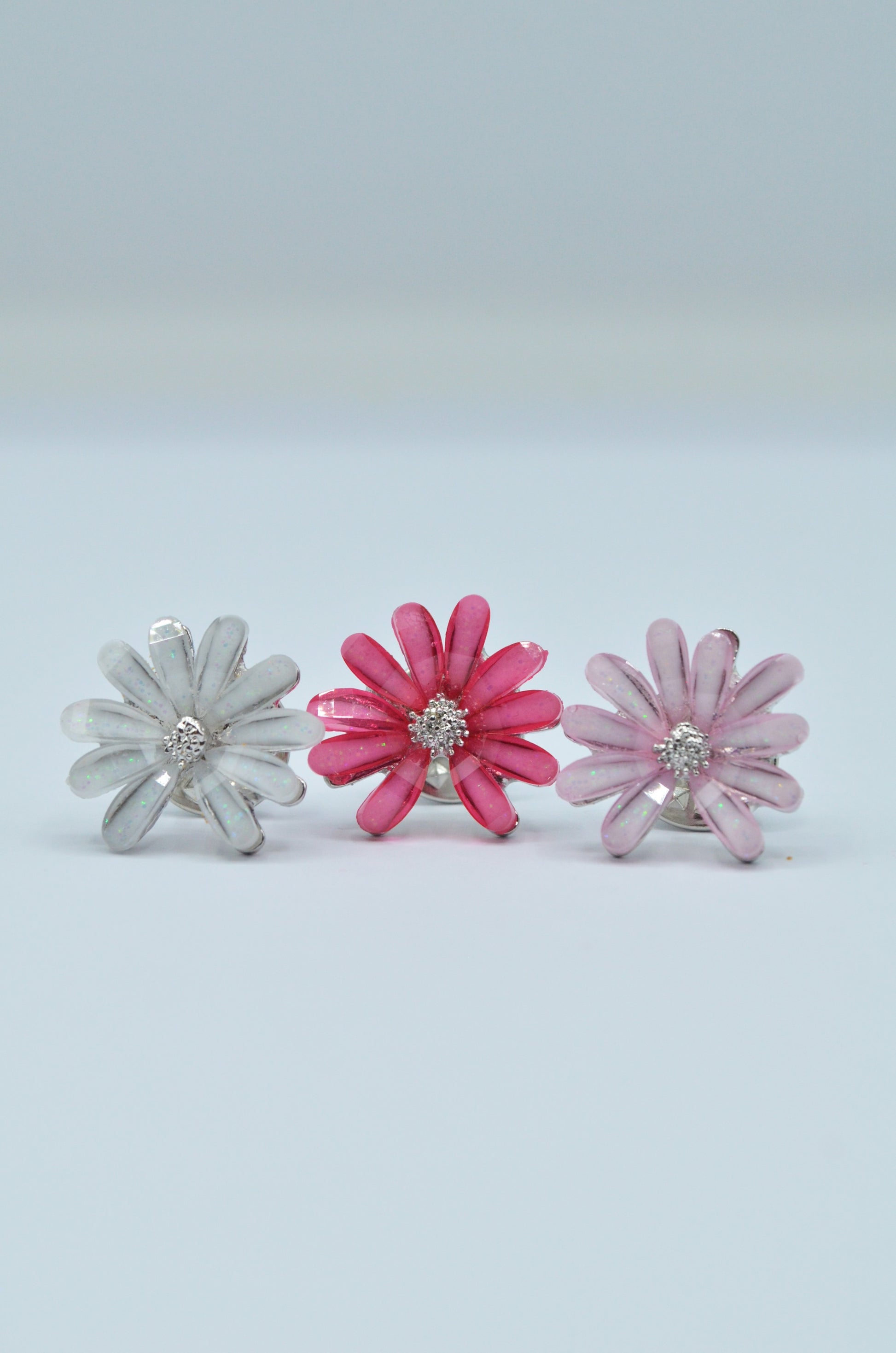 Brosa Pin Floare, 18mm, Pret/Buc