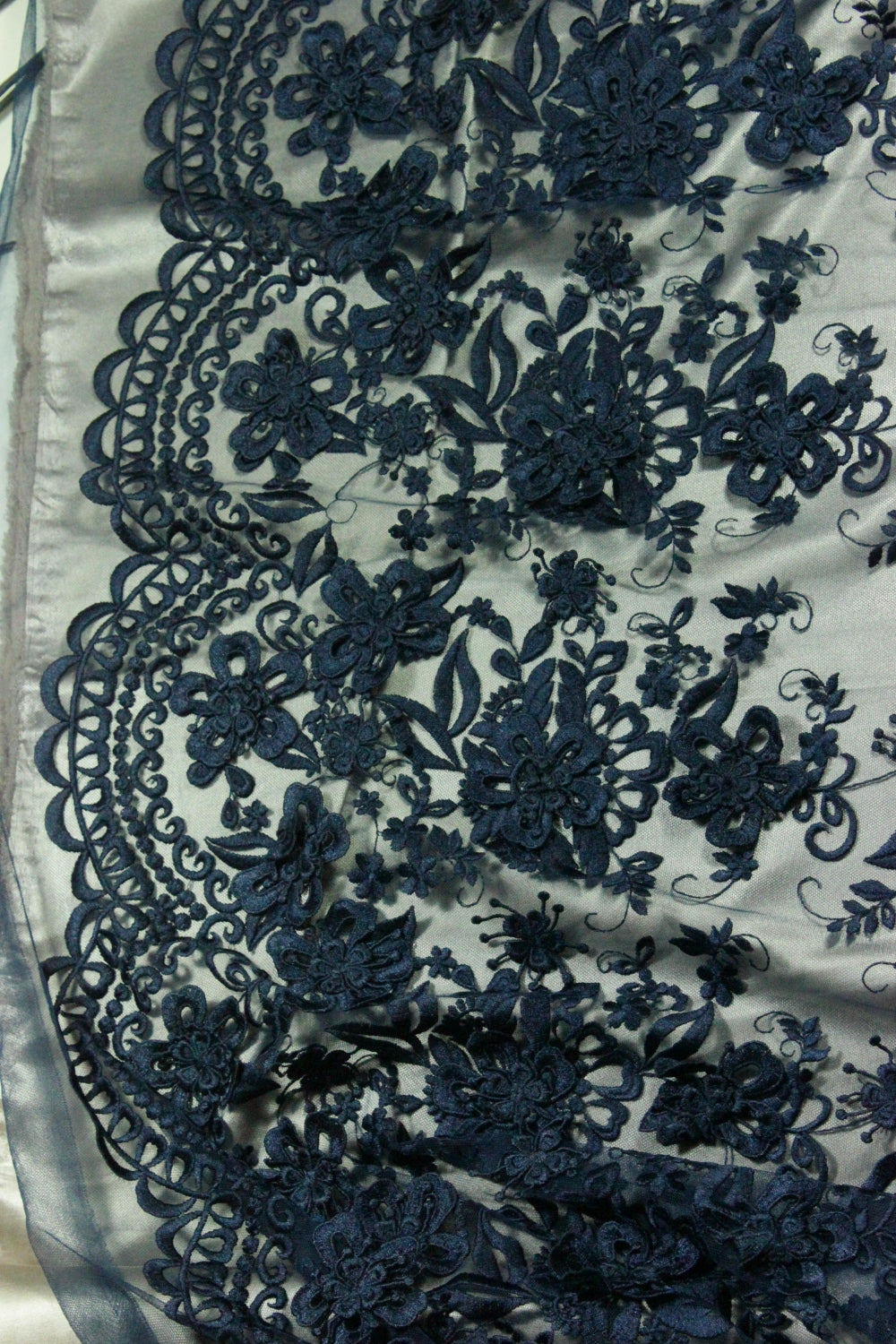 Broderie 3D Pe Tull, Bleumarin