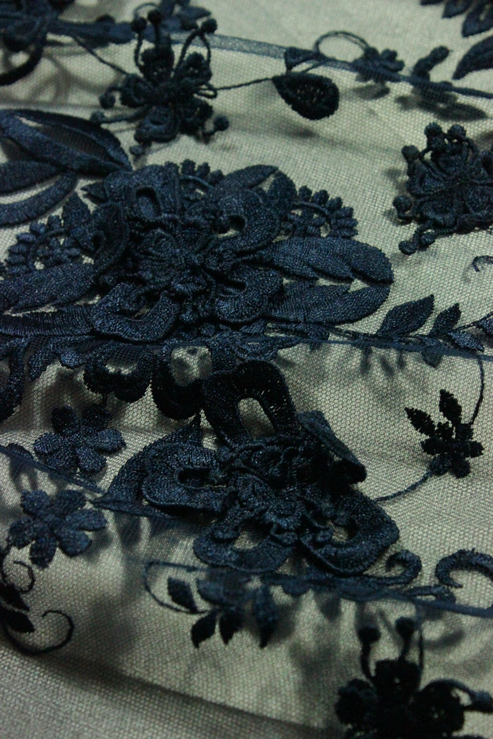 Broderie 3D Pe Tull, Bleumarin