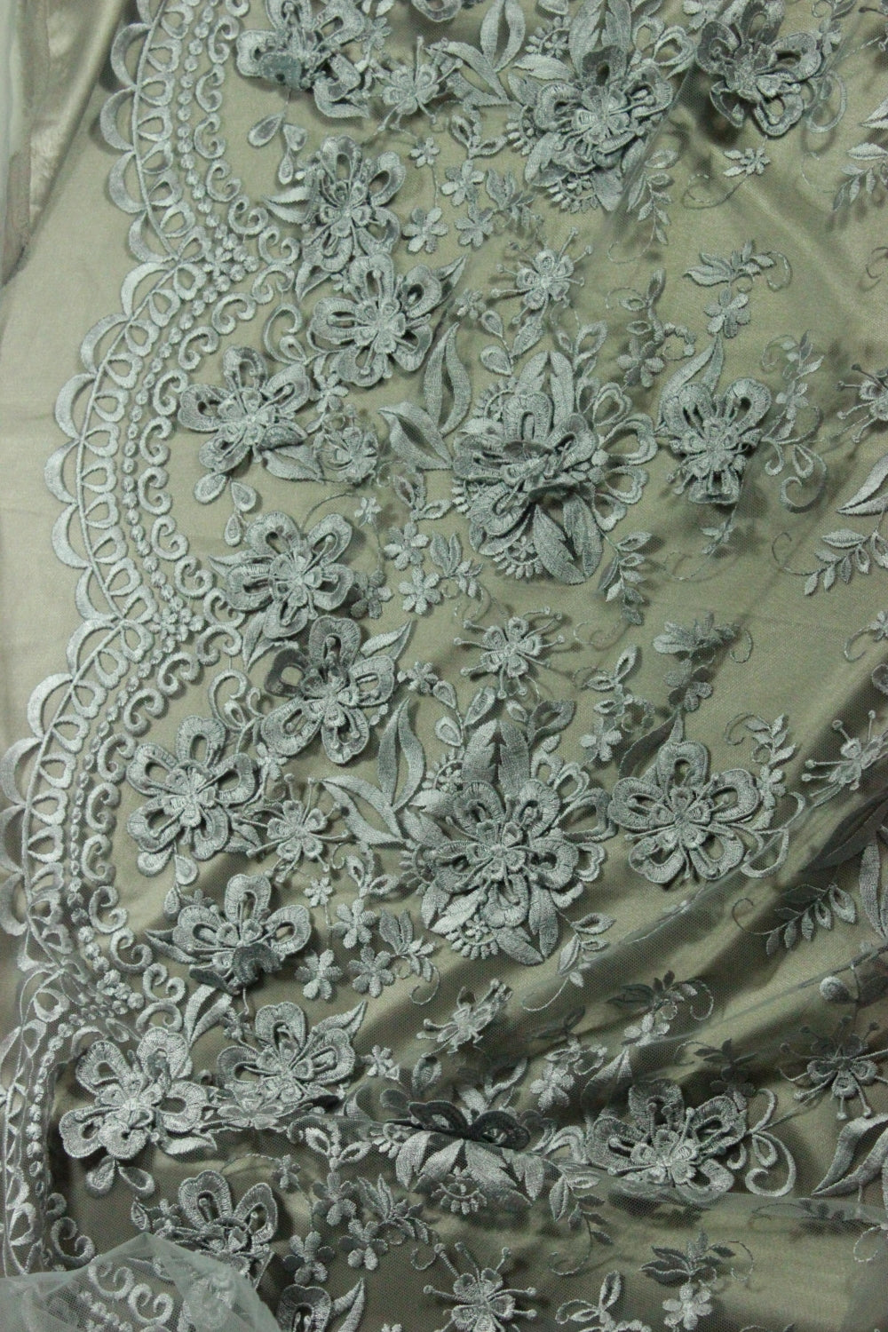 Broderie 3D Pe Tull, Gri