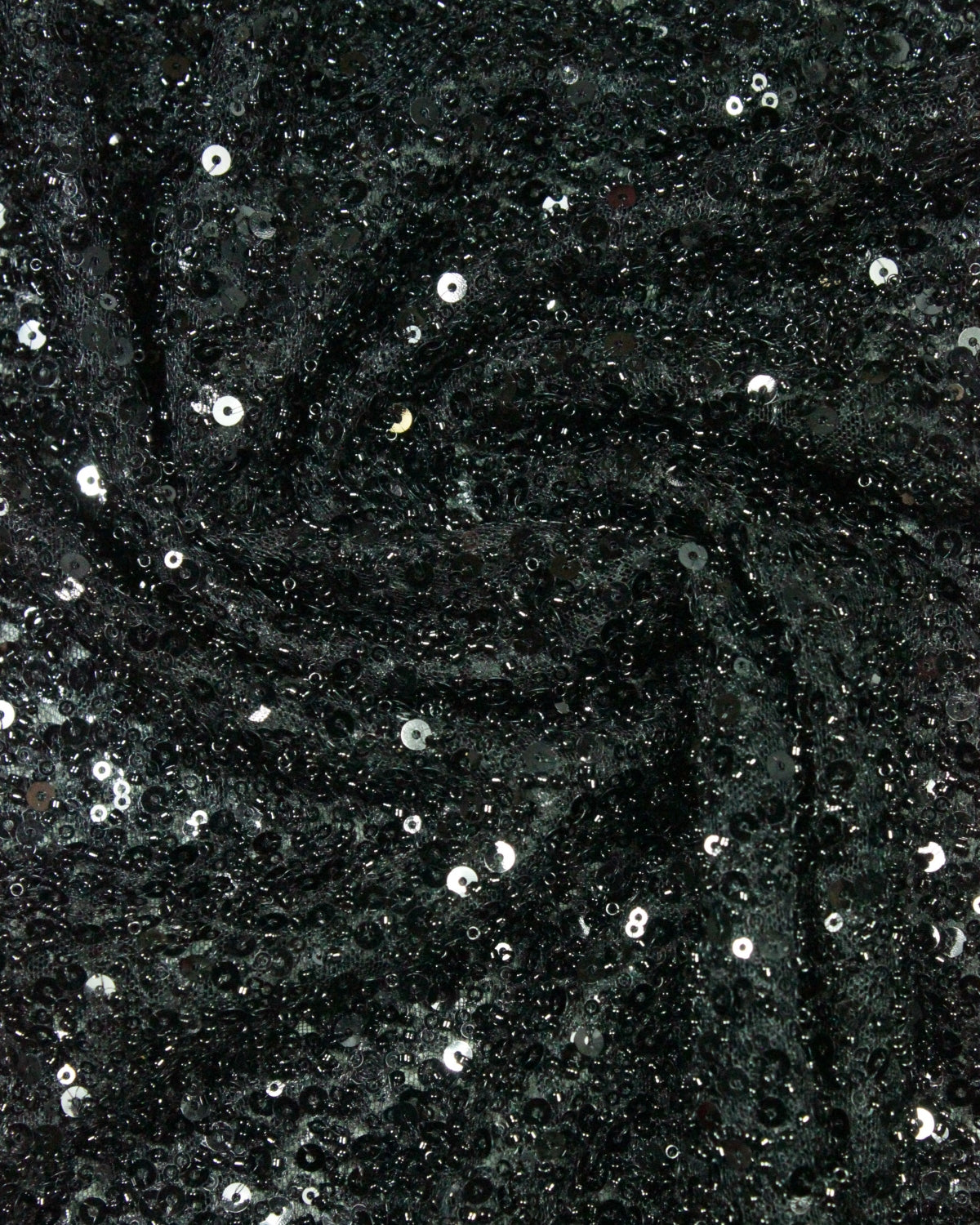 Broderie Cu Margele Si Paiete, Negru