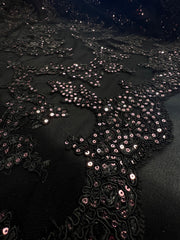 Broderie Cu Paiete Fine, Negru Cu Paiete Aramii