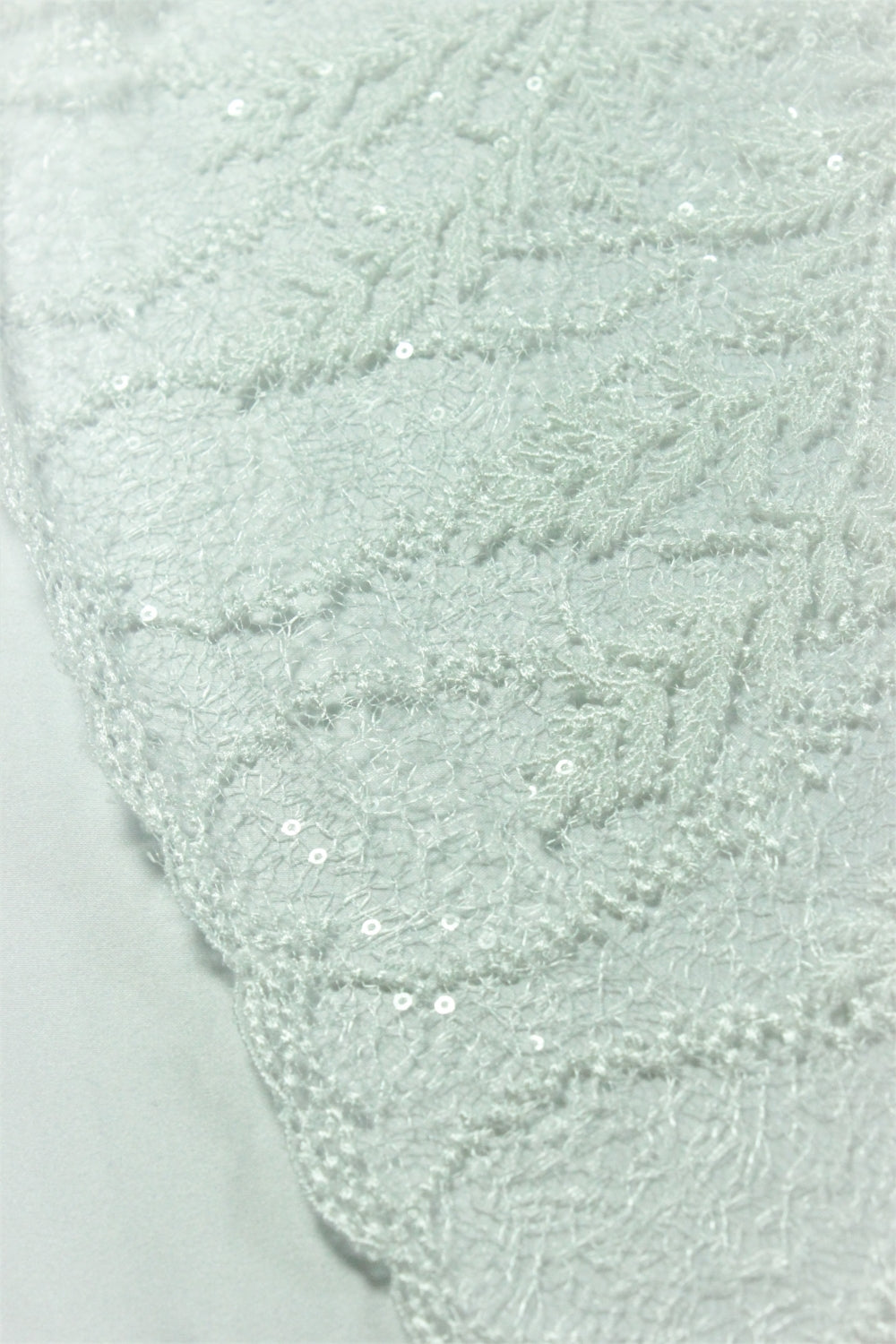 Broderie Ivoire Cu Paiete Fine