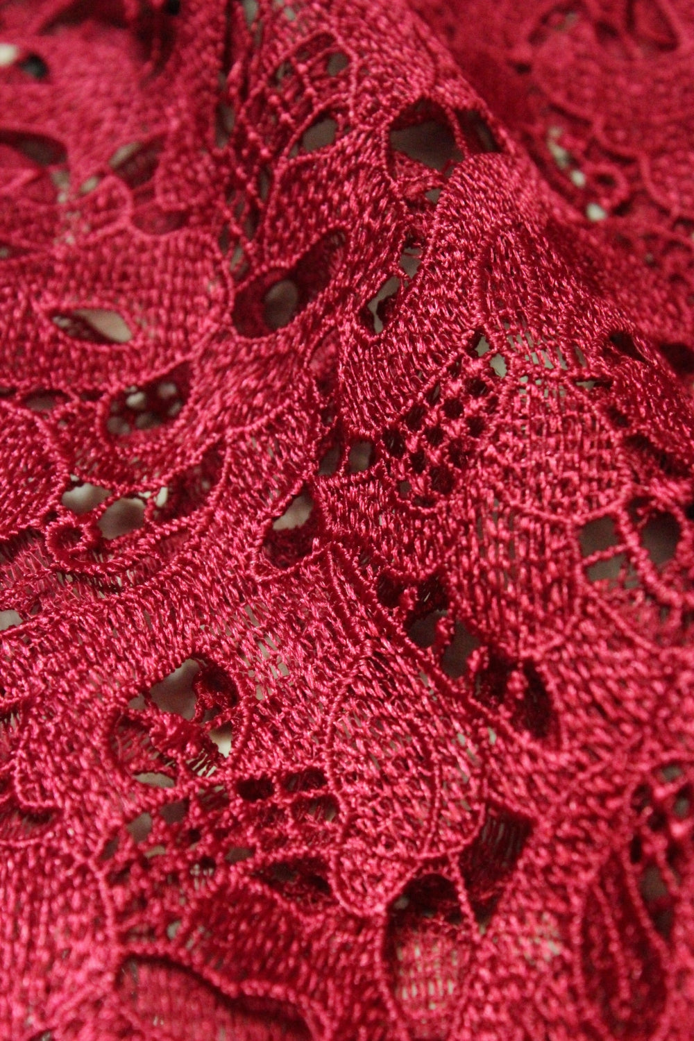 Broderie Sparta, Trandafiriu