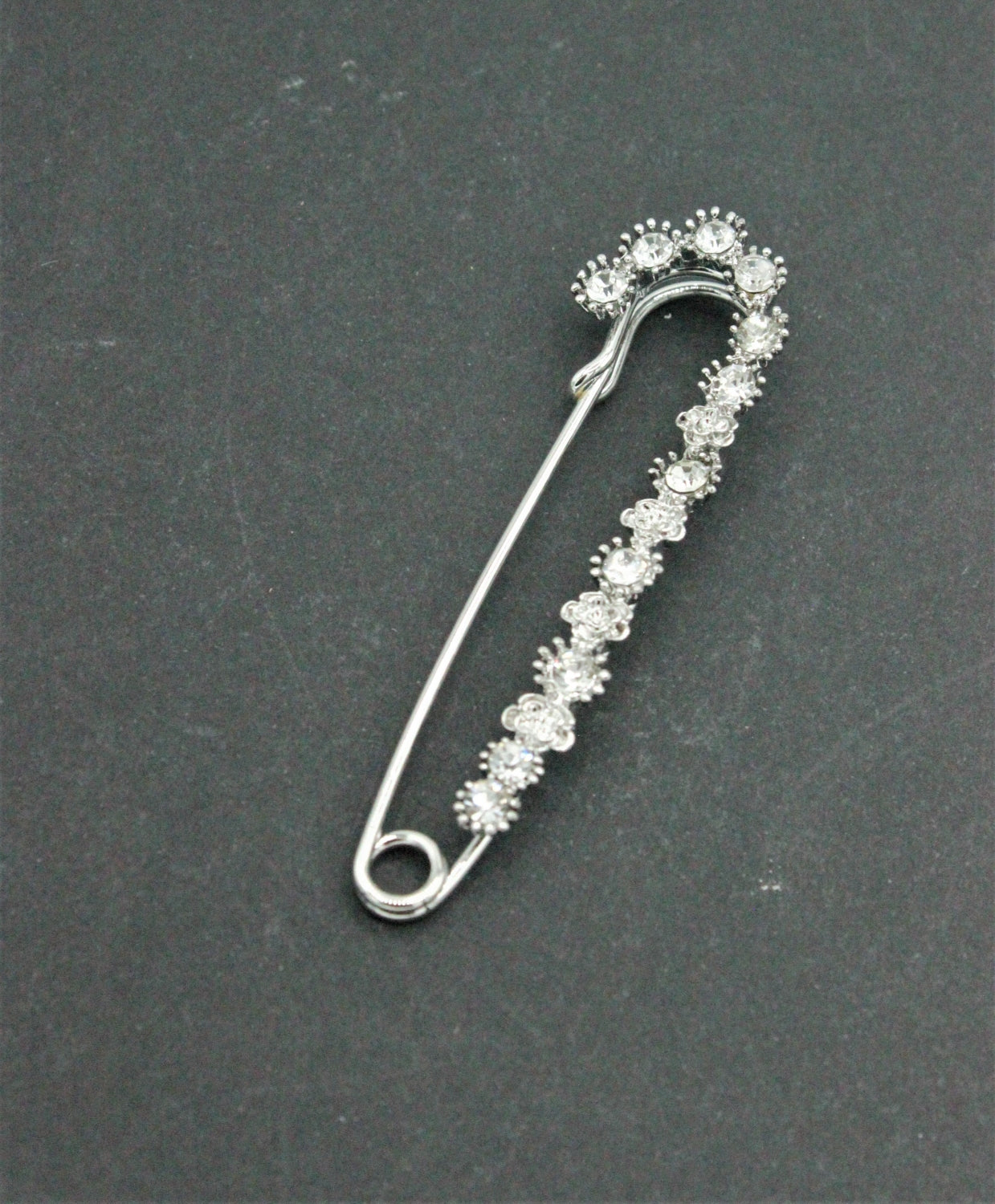 Brosa Cu Pietre, 7cm,