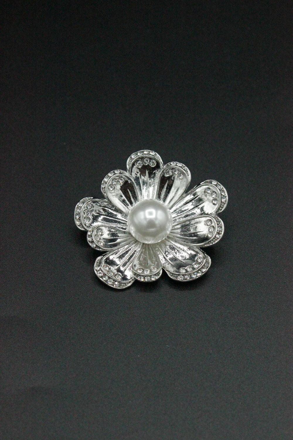 Brosa Cu Pietre Si Perle, 40mm