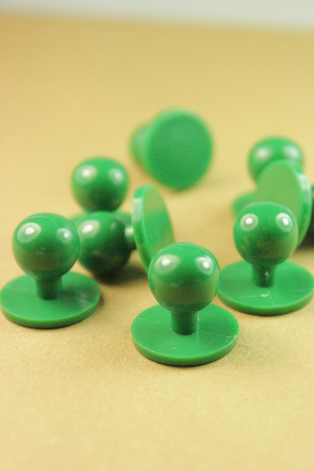 Butoni Bucatar, Verde