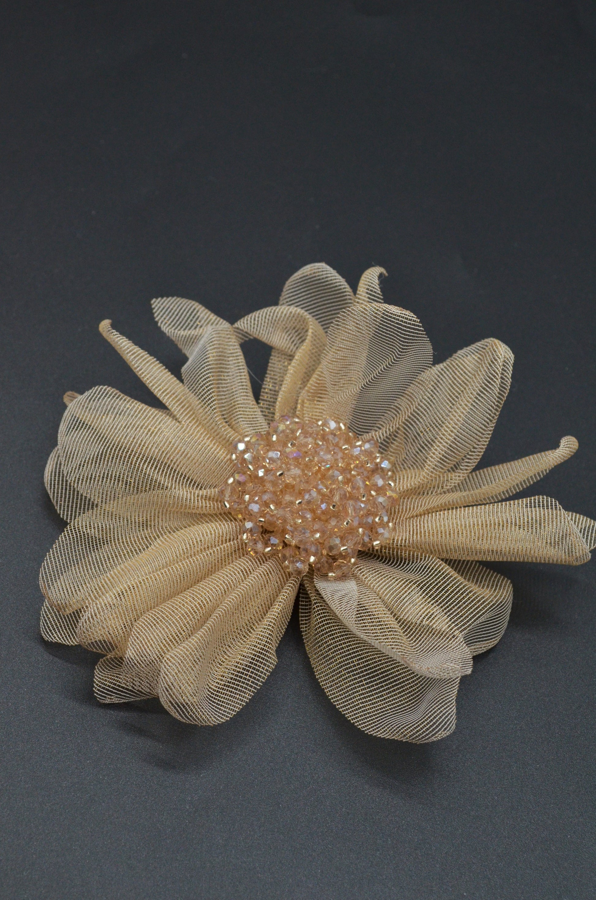 Floare Din Tull Cu Margele, 11cm, Bej