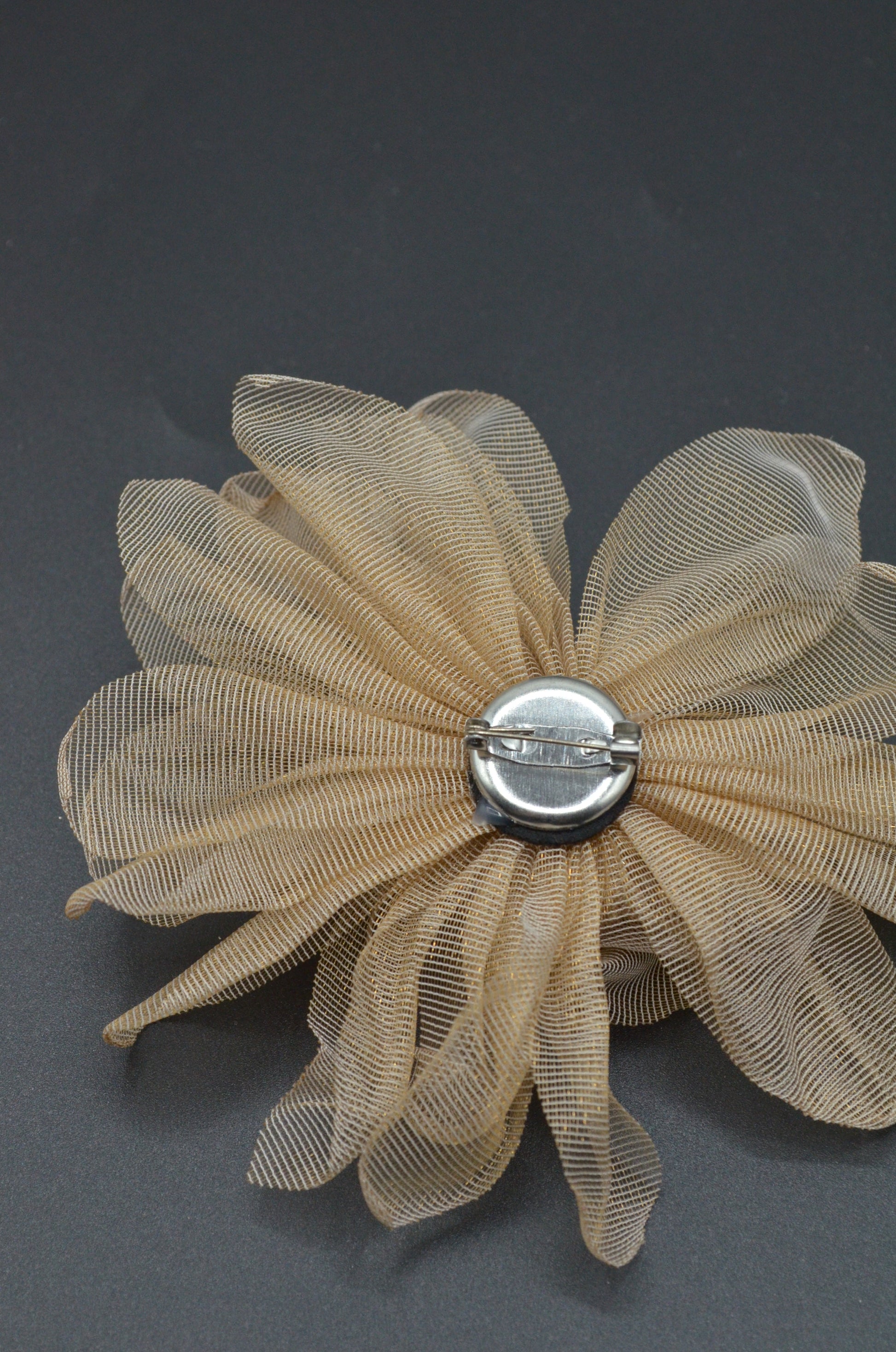 Floare Din Tull Cu Margele, 11cm, Bej