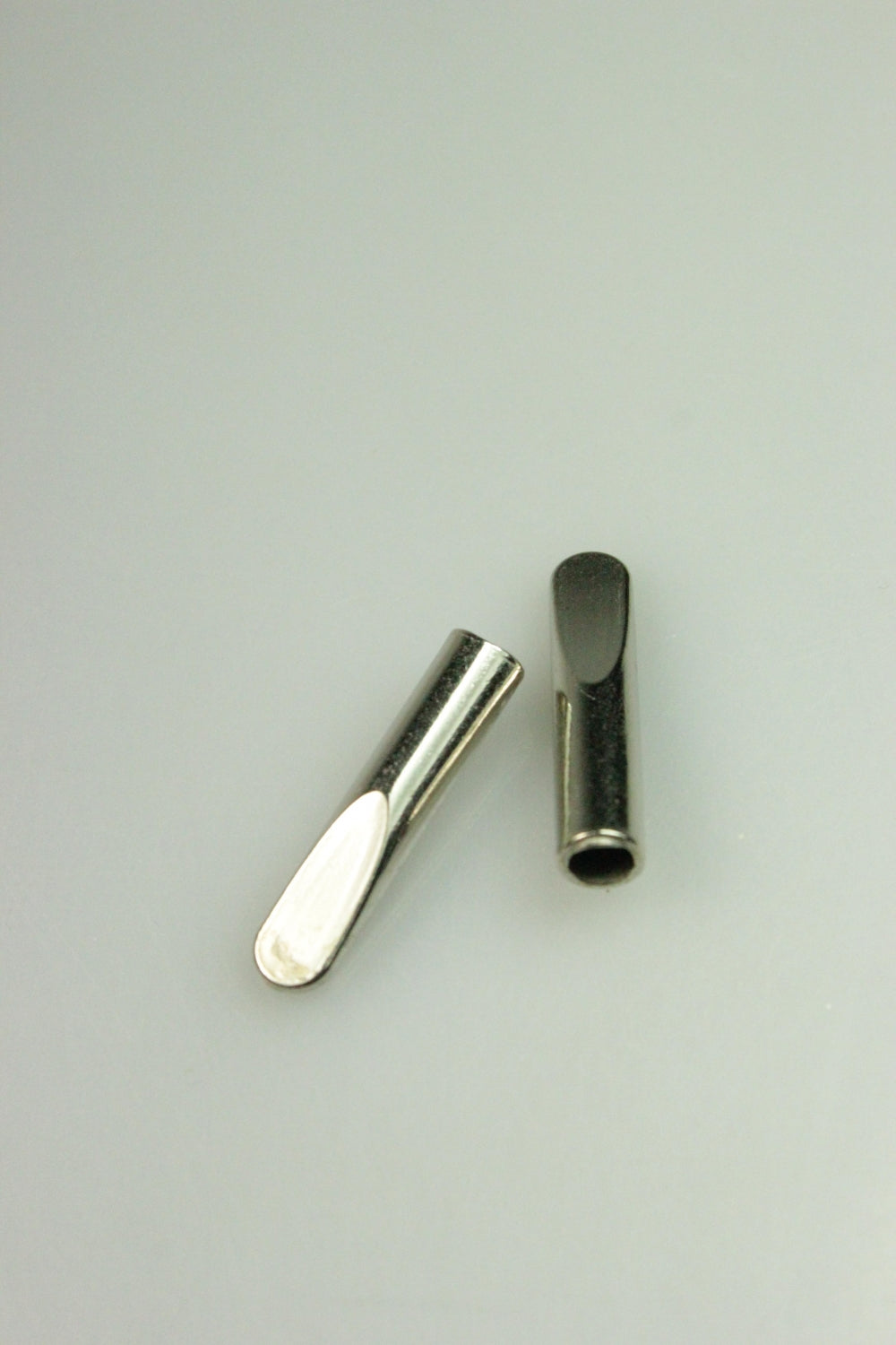 Capete Snur 4mm, Metal, Argintiu, (2Buc)