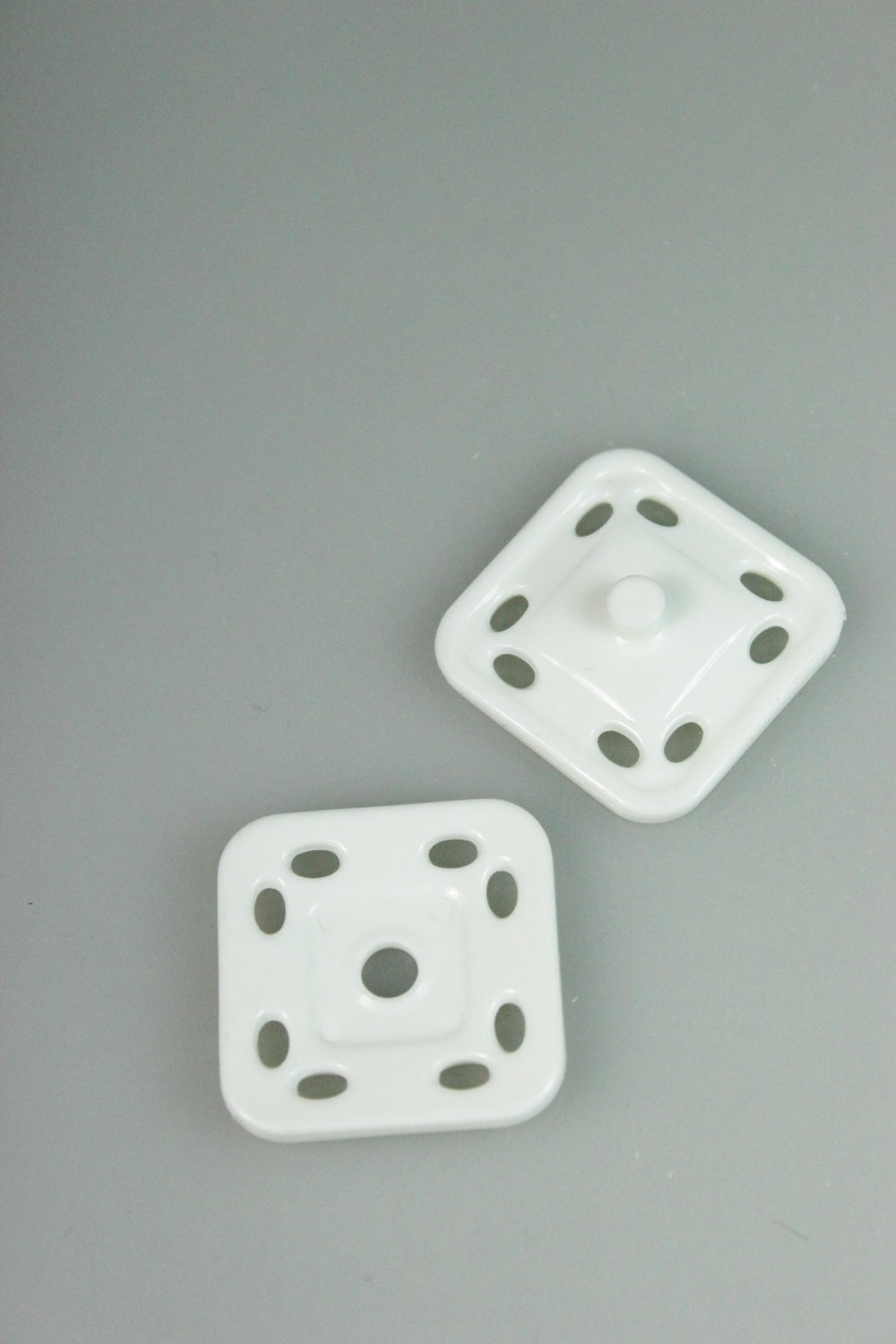 Capse De Plastic, 25mm, Alb