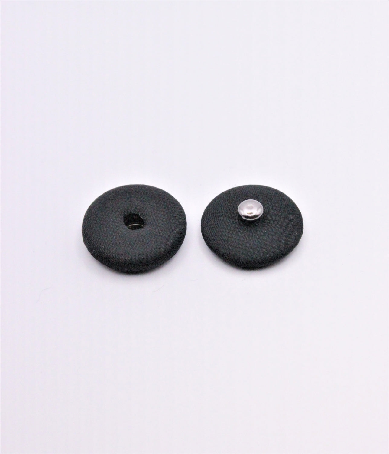 Capse Imbracate, 20mm, Negru
