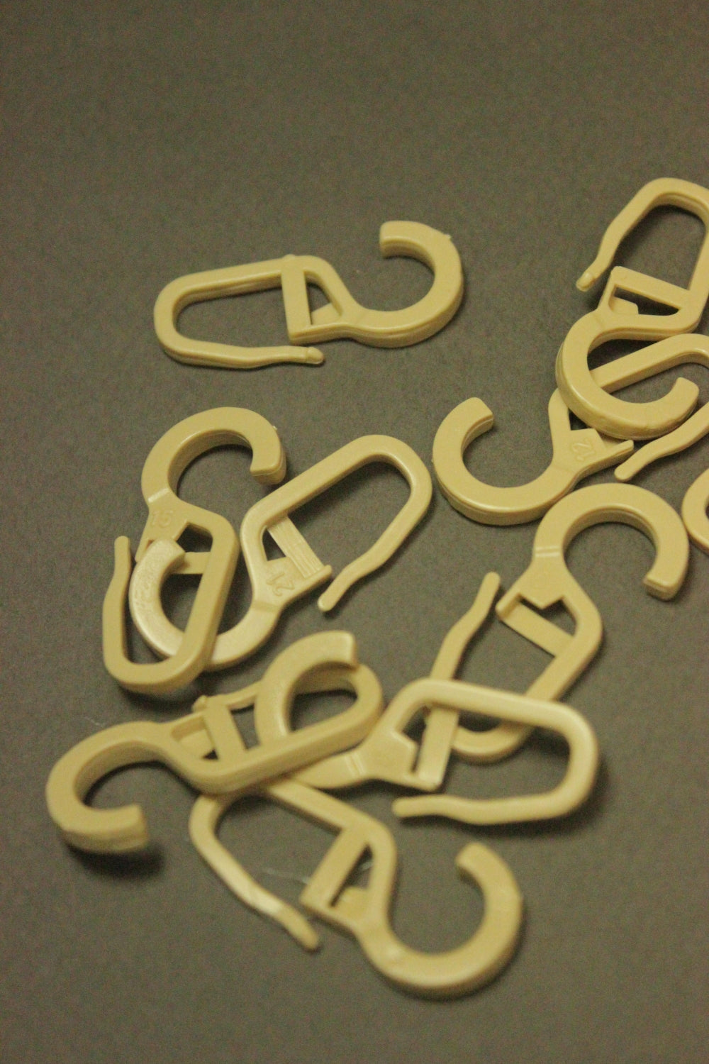 Carlige Inele Perdea Bej (10buc), 10mm