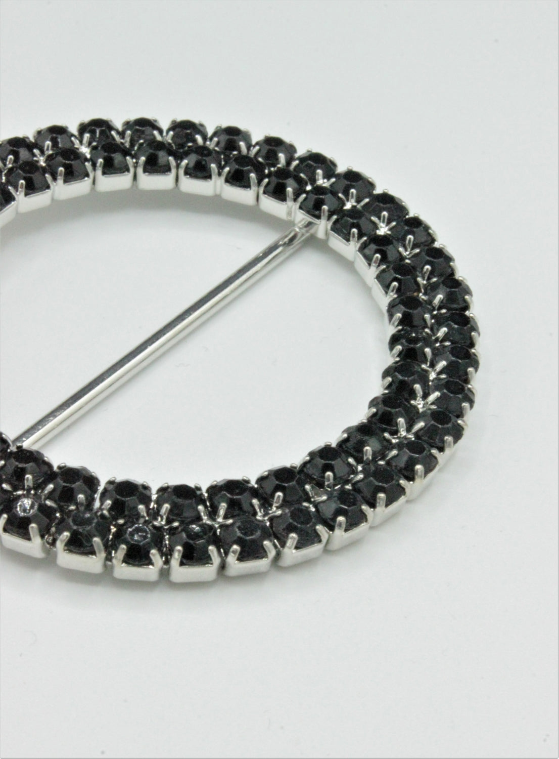 Catarama Cu Strasuri Rotunda, 40mm, Negru