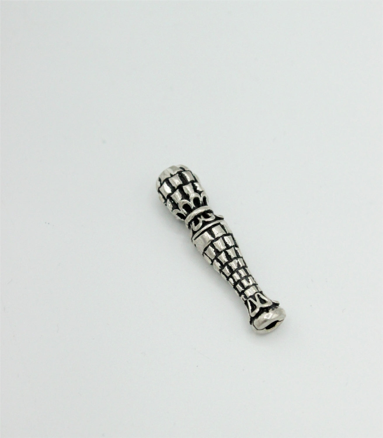 Charm Tibetan Din Argint 925, 33x7mm
