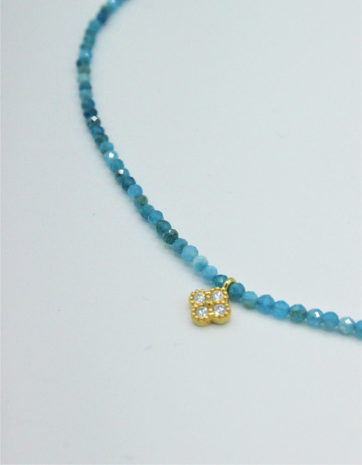 Colier Din Agate Fatetate 2mm Si Argint 925 Placat cu Aur 14K