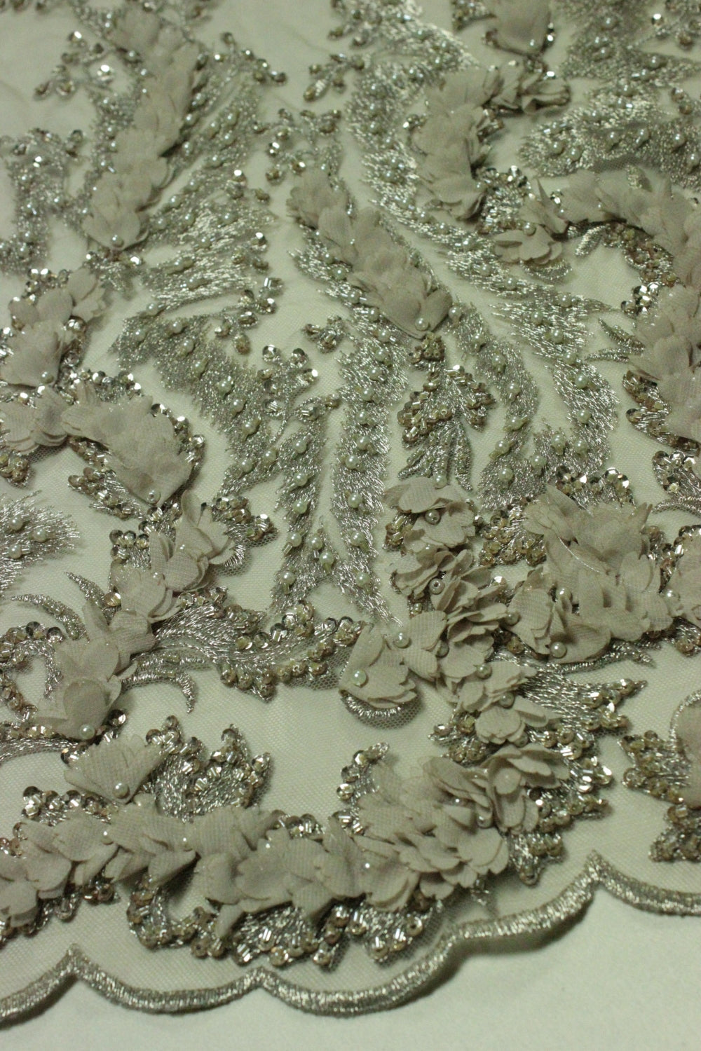 Cupon Broderie Cu Margele, Bej Cu Auriu, 50x135cm, Bordura Doar Pe O Latura