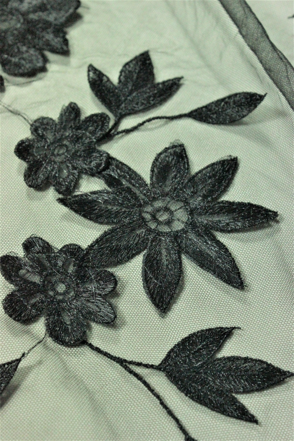 Cupon Broderie Negru, 80x130cm