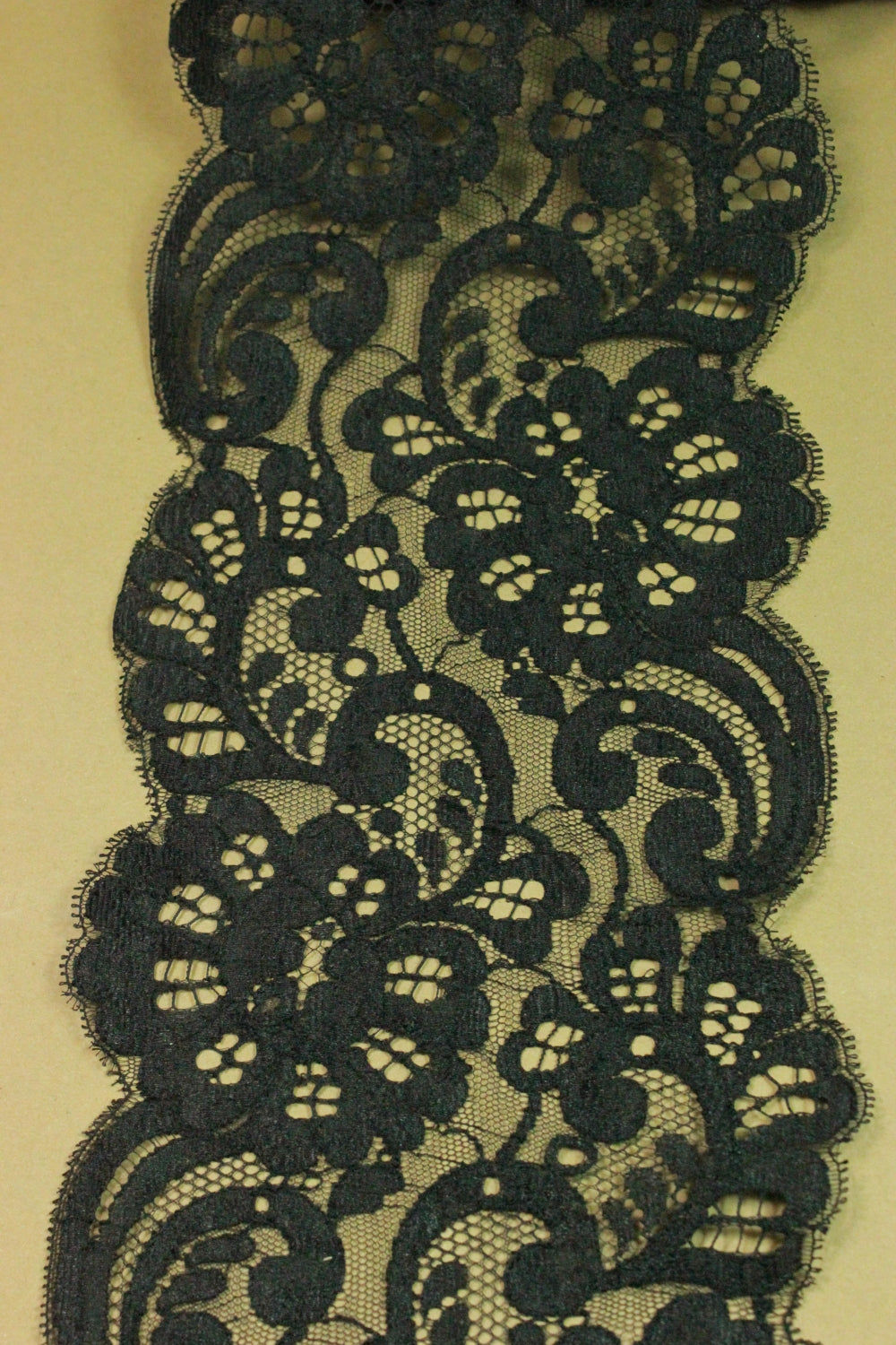 Dantela 14cm, Negru