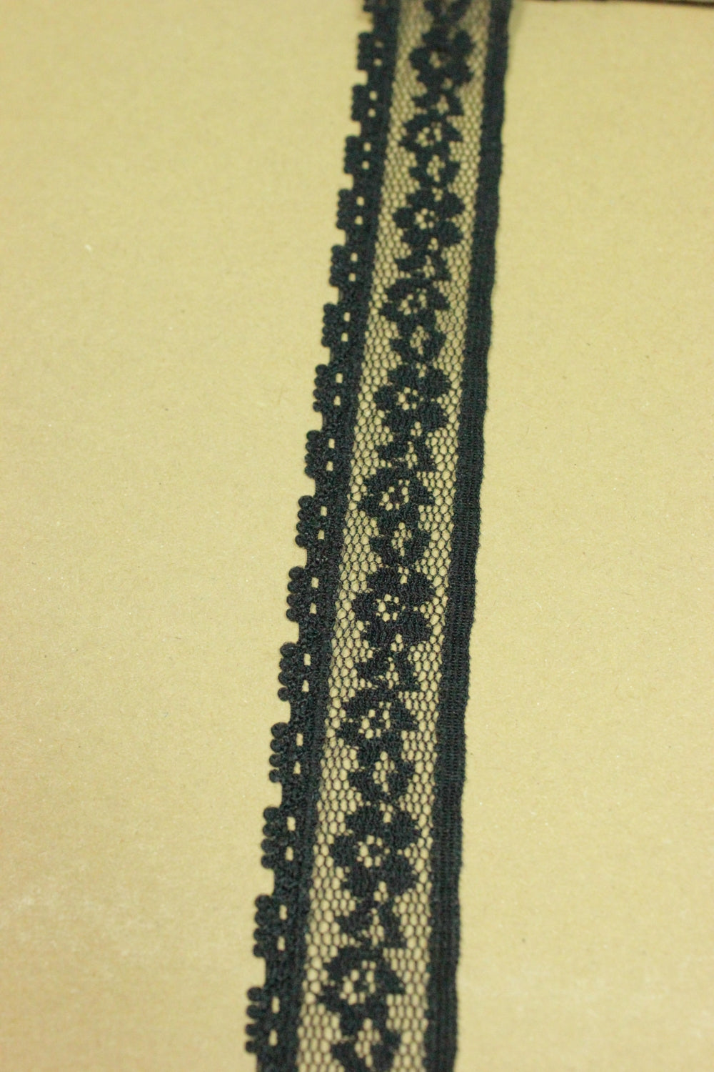 Dantela 23mm, Negru