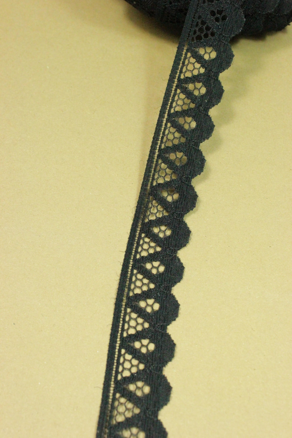 Dantela 25mm, Negru