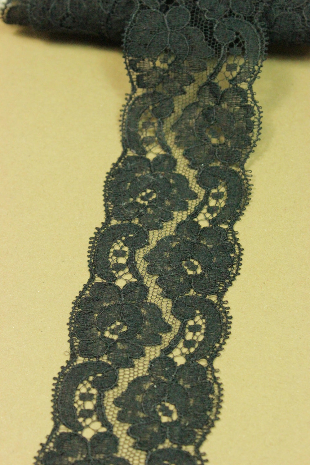 Dantela 45mm, Negru