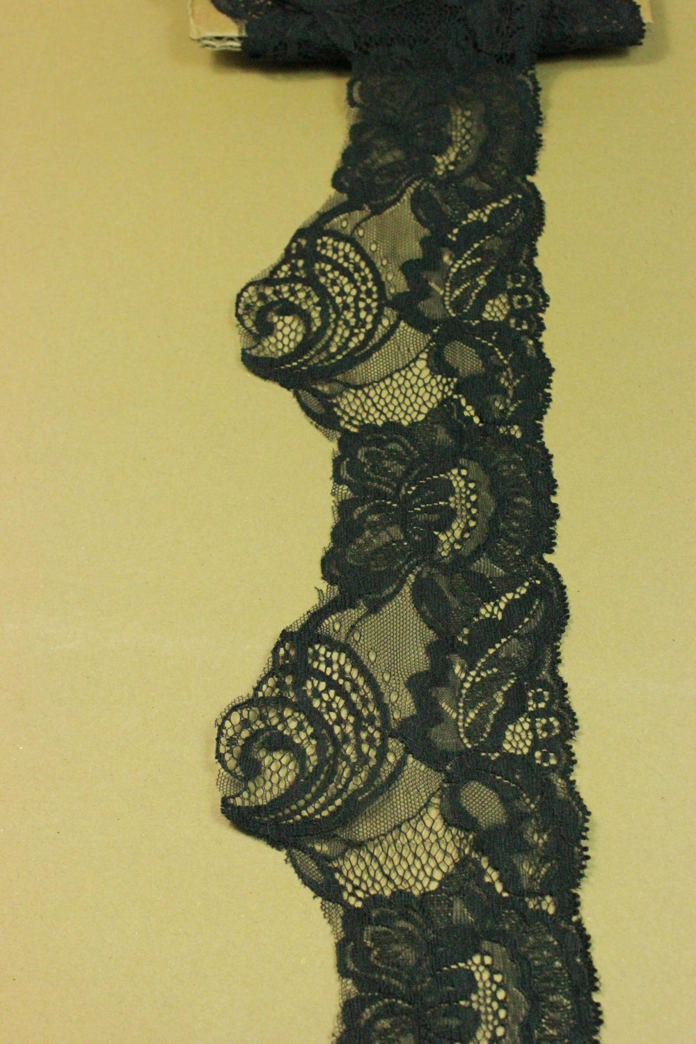 Dantela 90mm, Negru