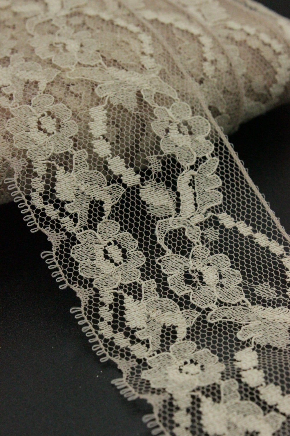 Dantela Apretata, 55mm, Bej Roze