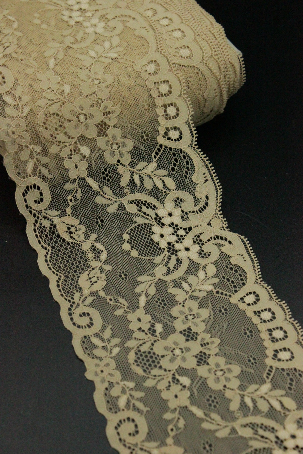 Dantela Bej, 11cm
