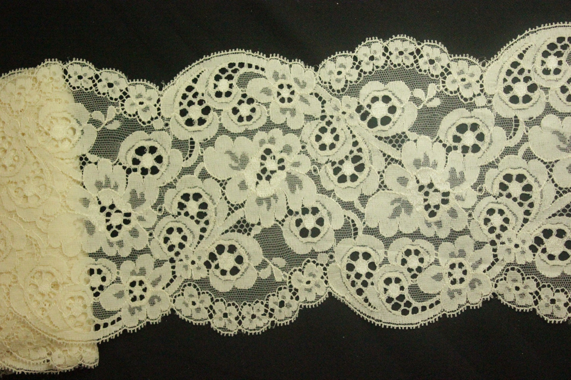 Dantela Bej, 14cm