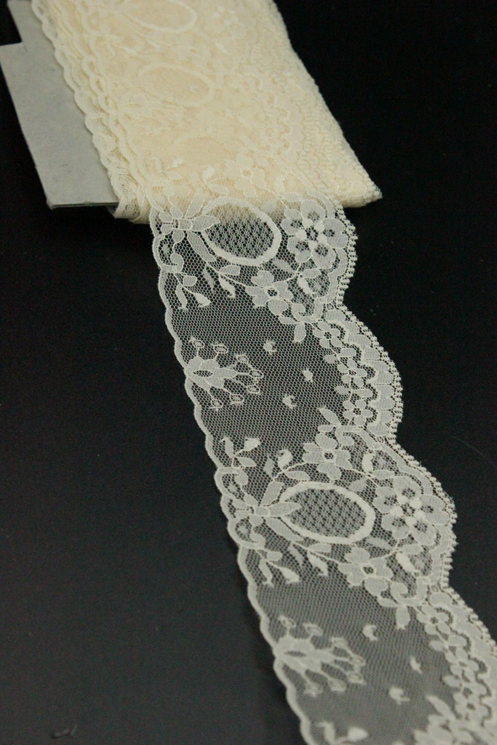 Dantela Bej, 70mm