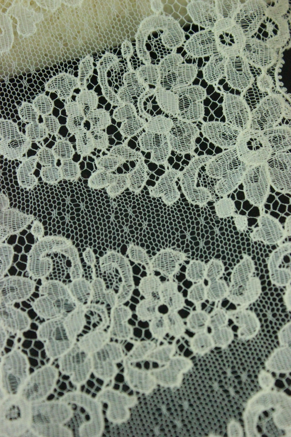 Dantela Crem 13cm