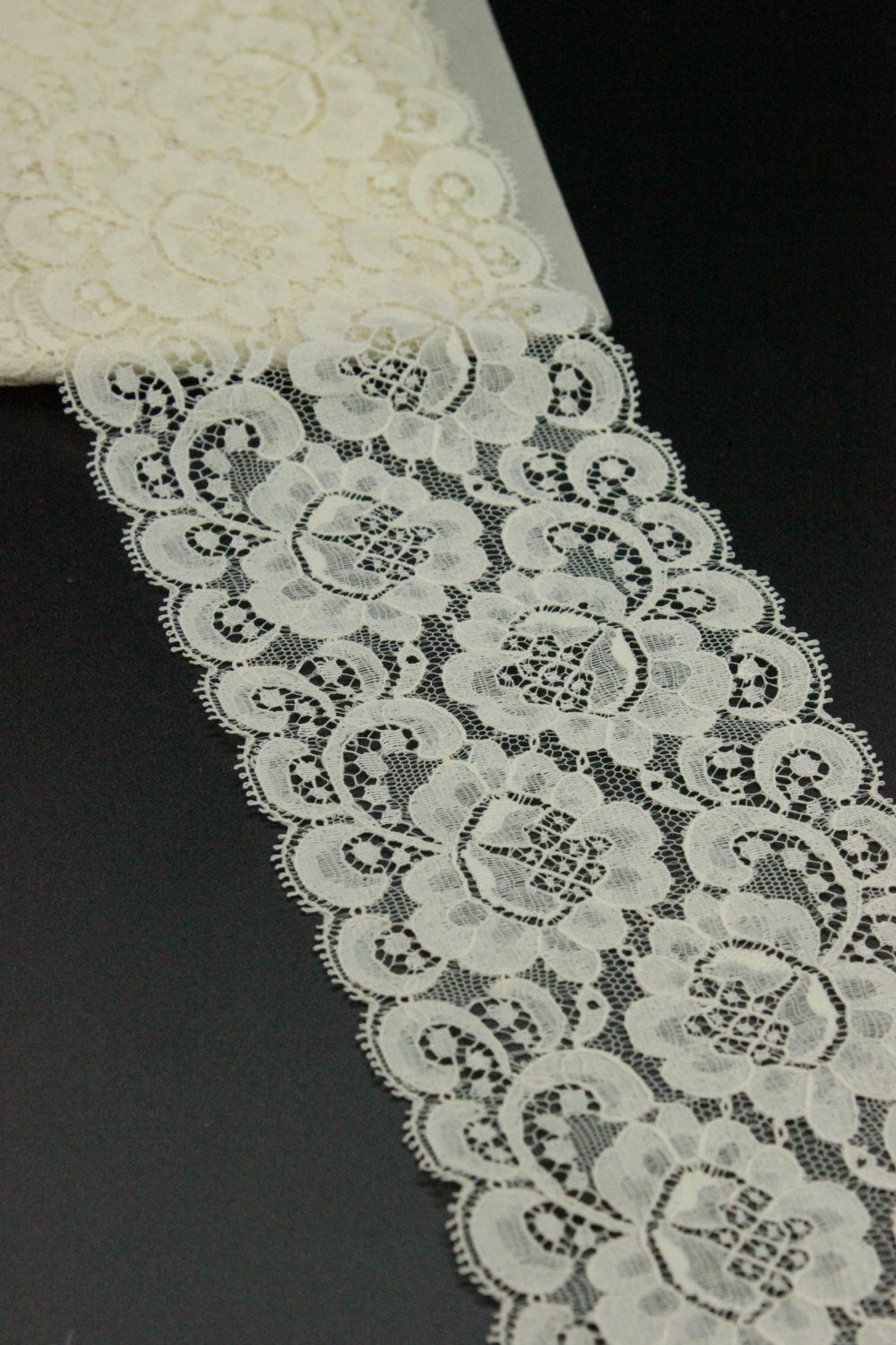 Dantela Crem, 9cm