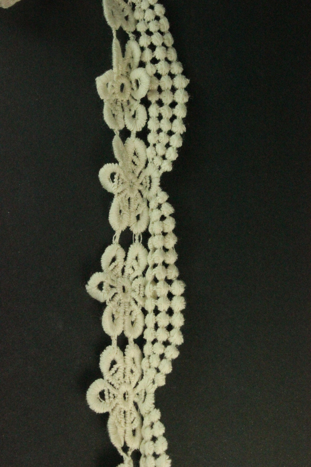Dantela De Bumbac Crem, 30mm