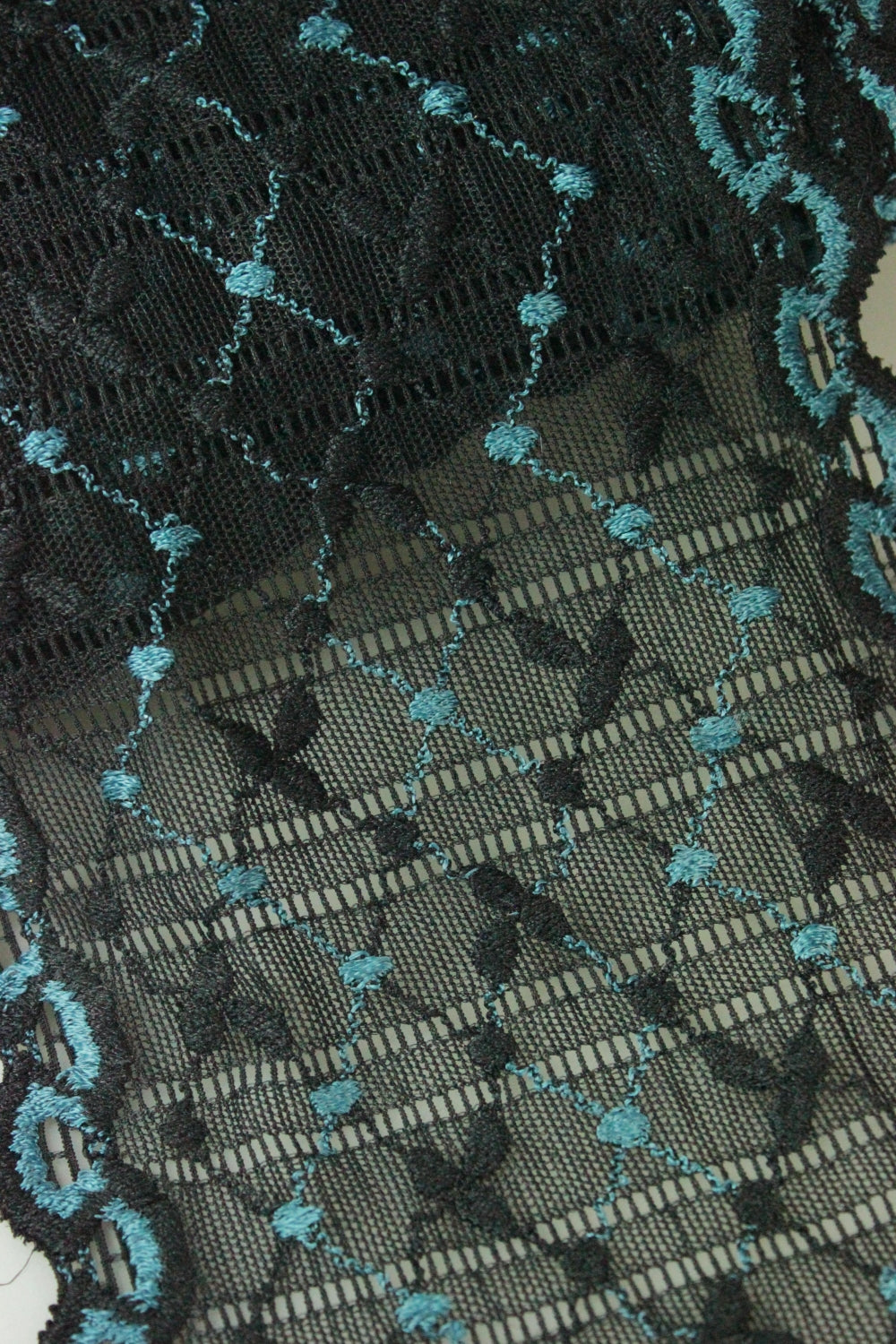 Dantela Elastica, 14cm, Negru Cu Turcoaz