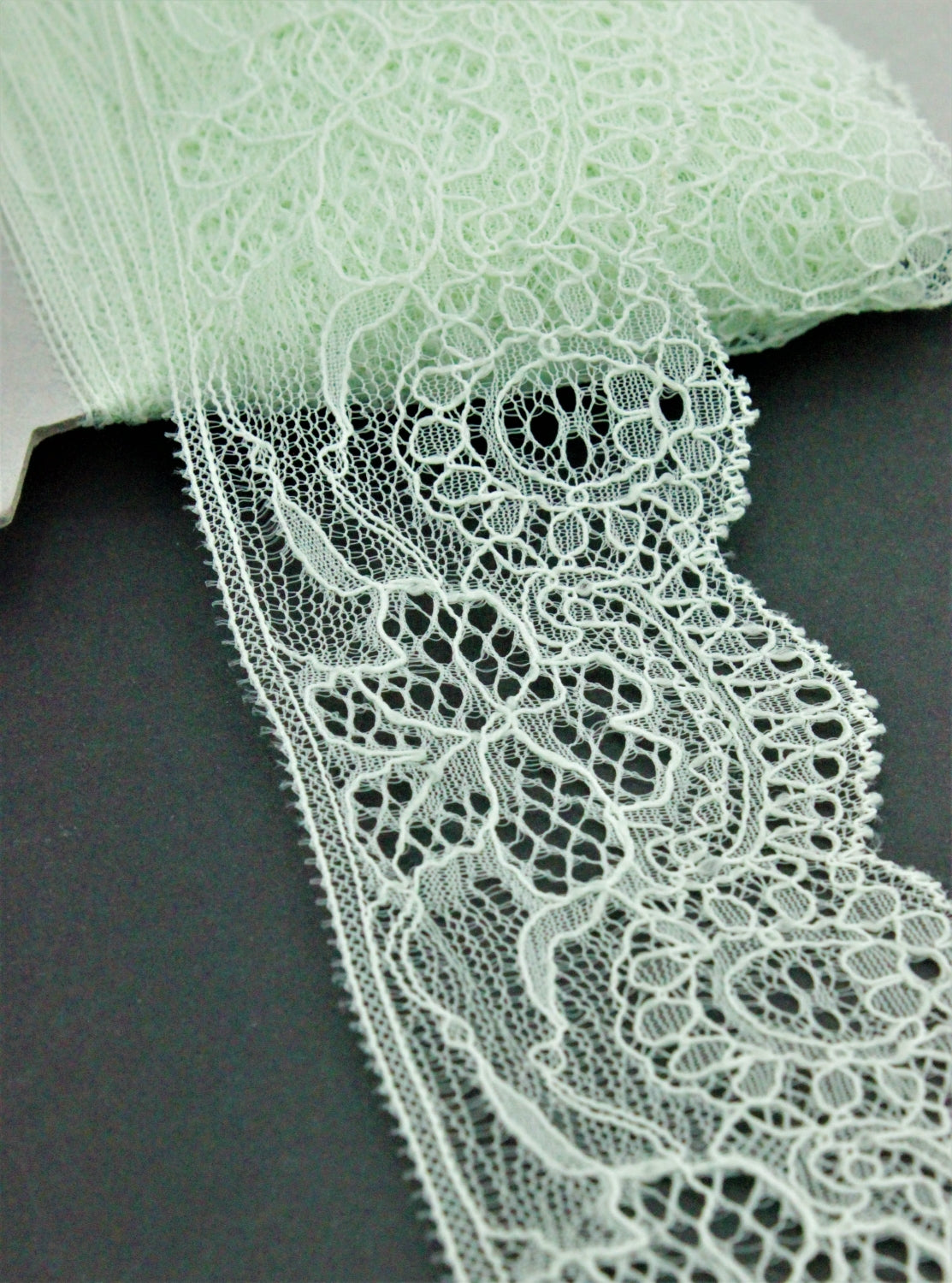 Dantela Fina Verde Pastel, 7cm