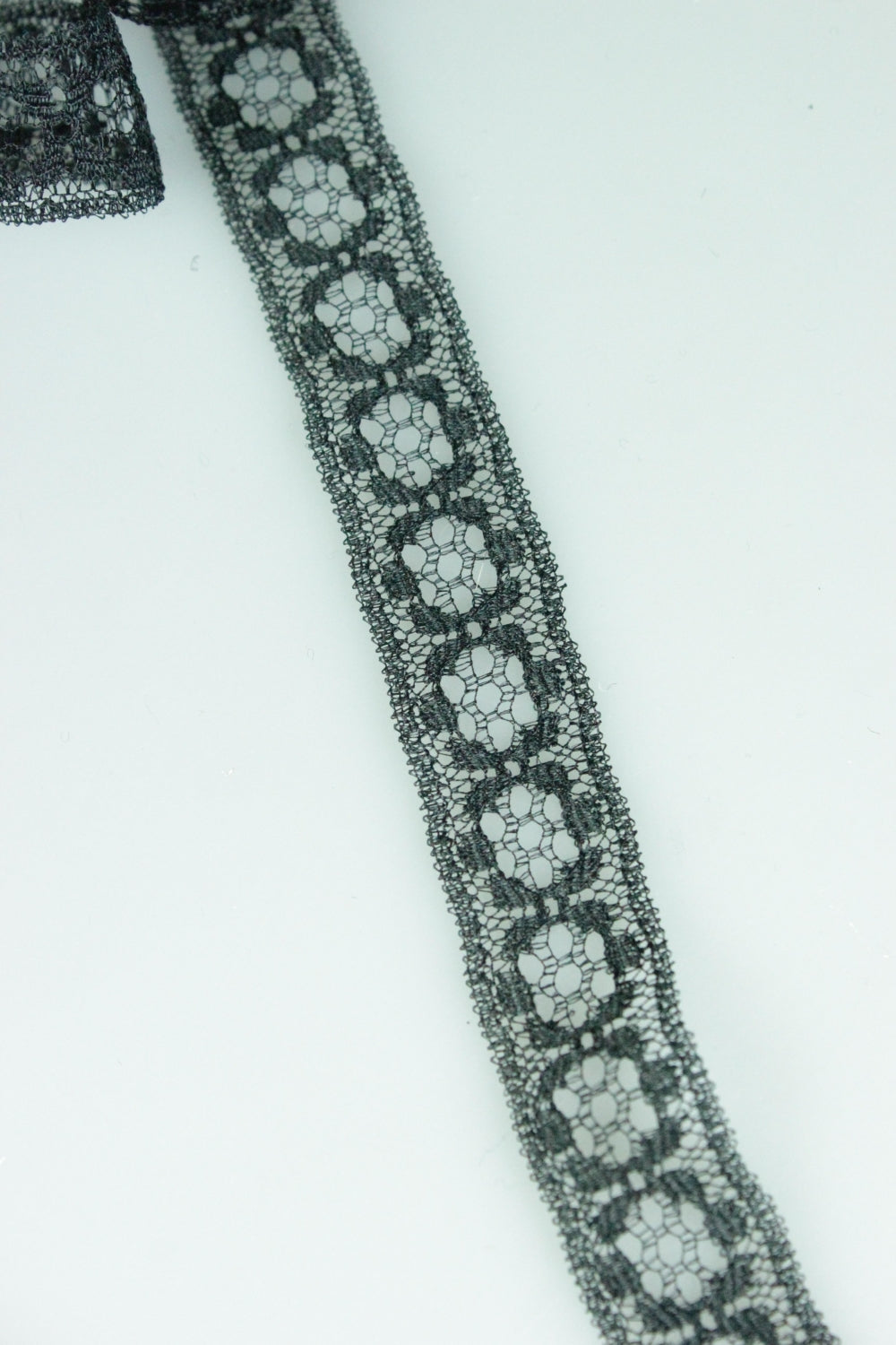 Dantela Neagra, 1.70cm